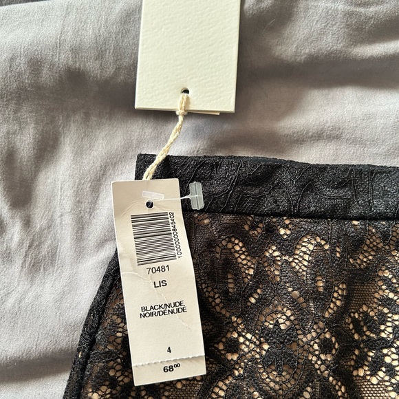 Aritzia Lis Skirt with Tags - Picture 2 of 2